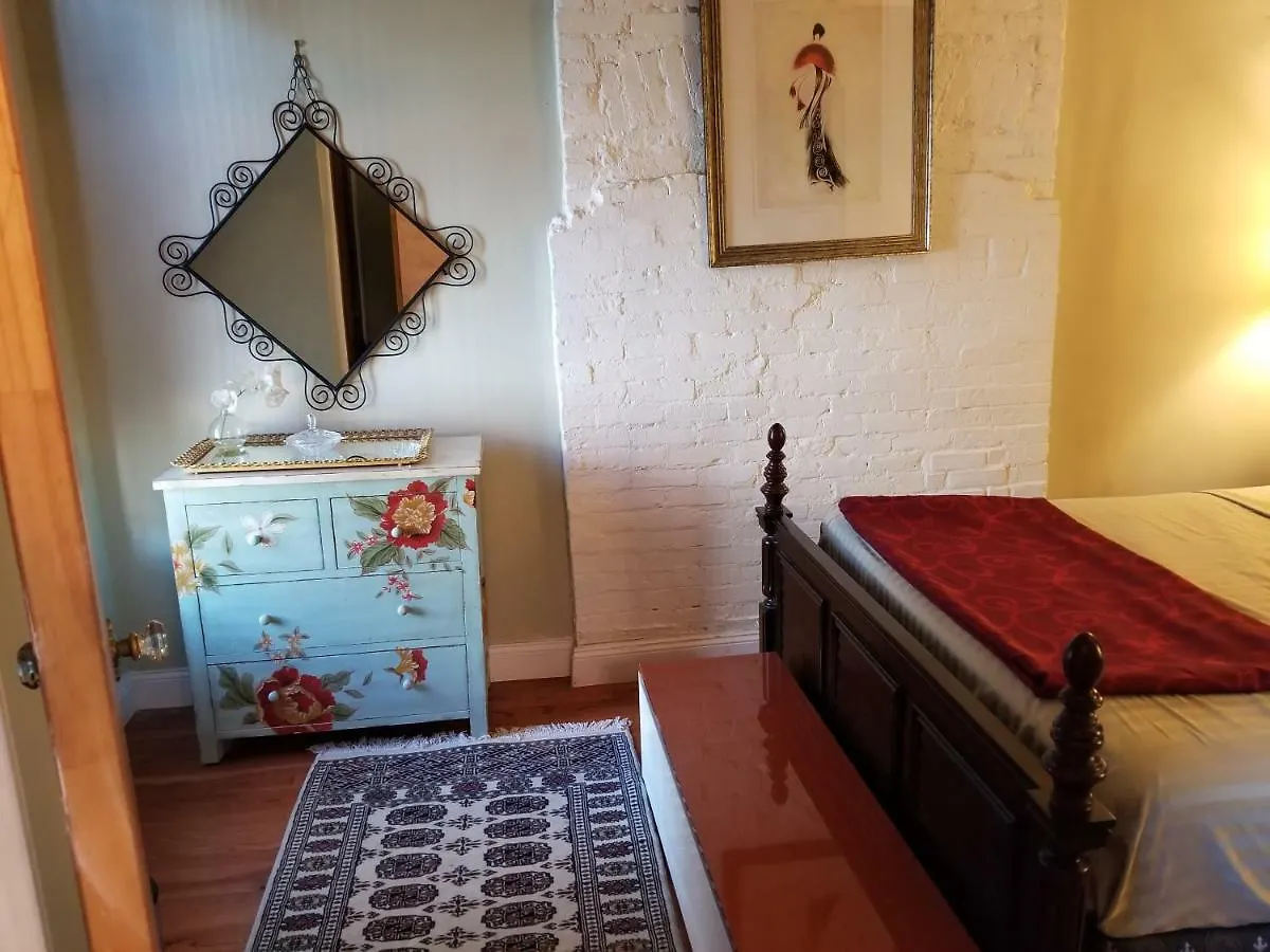 Cozy Fully Furnished Apartment Near Prospect Park & Public Transport New York United States